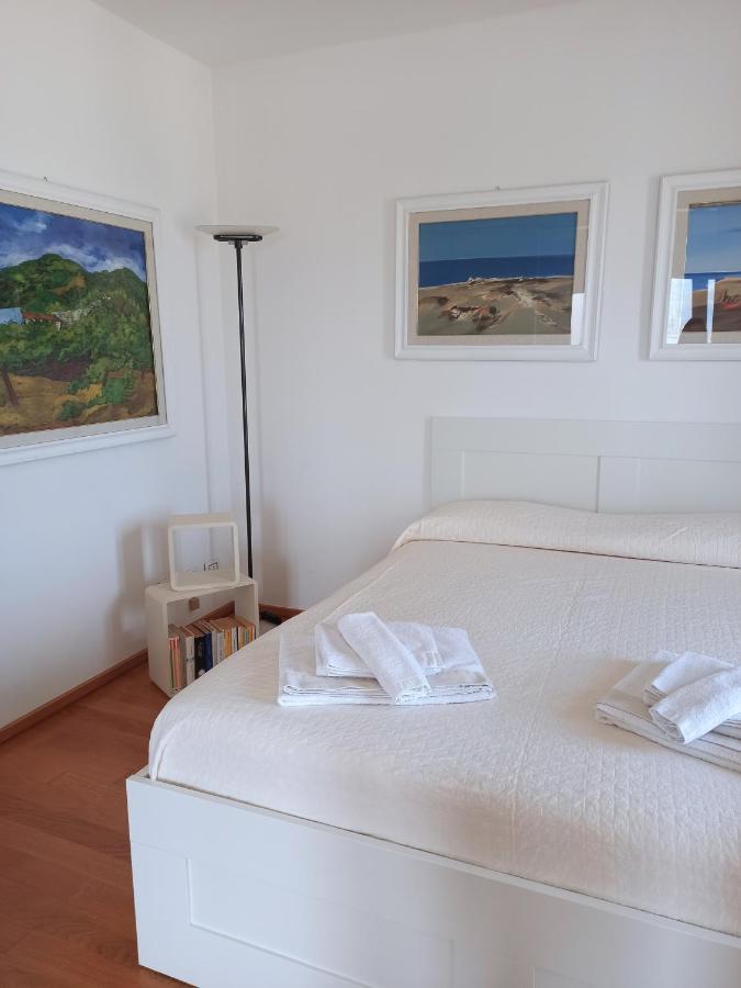 Attico San Domenico Apartment Trapani Bagian luar foto